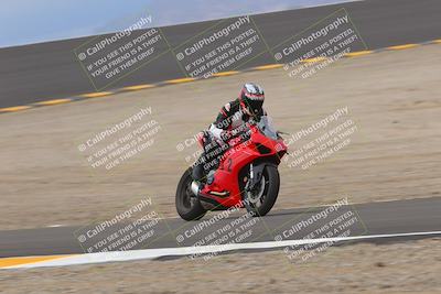 media/Sep-10-2022-SoCal Trackdays (Sat) [[a5bf35bb4a]]/Bowl Exit (1120am)/